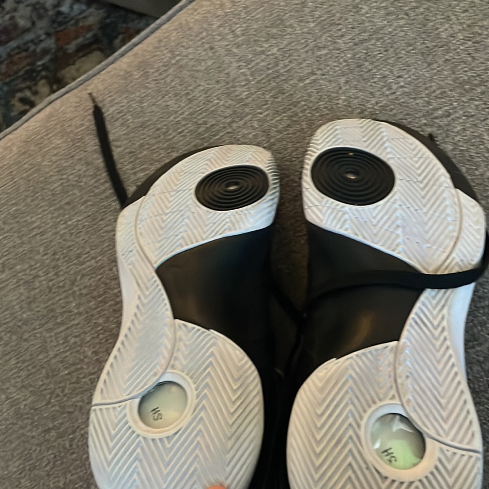 2015 Nike Hyperdunks - image 4